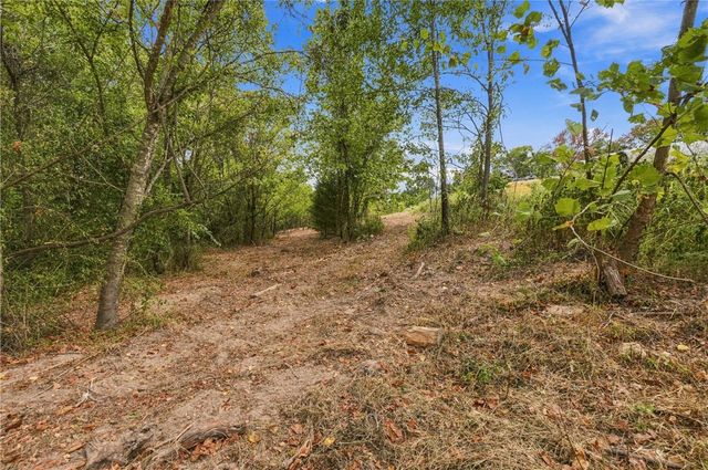 Captain Miller Boulevard 5 AC, Pea Ridge, AR 72751