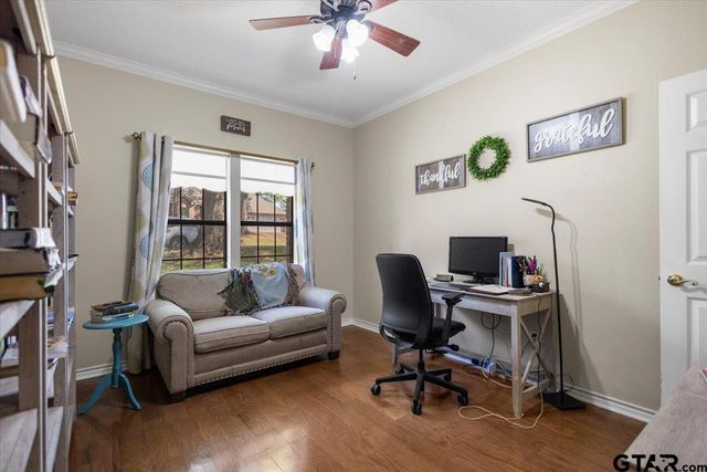 702 Cedar Creek Dr., Tyler, TX 75703