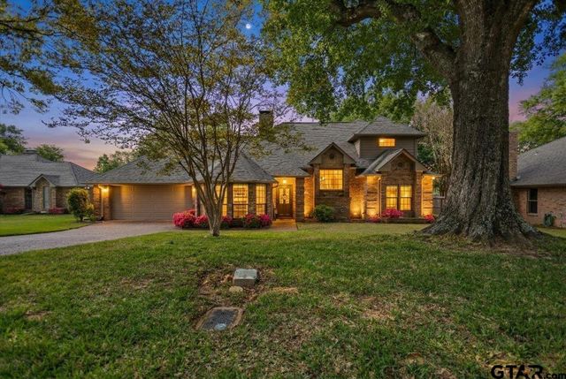 702 Cedar Creek Dr., Tyler, TX 75703