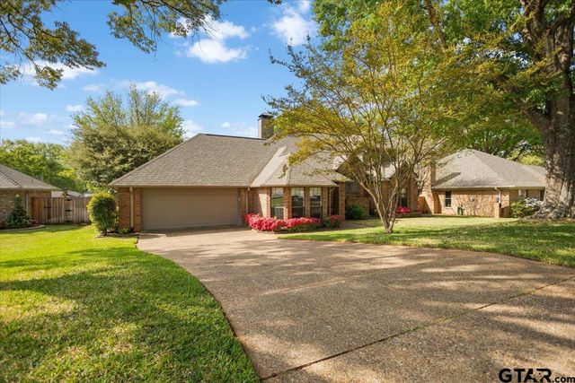 702 Cedar Creek Dr., Tyler, TX 75703