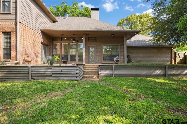 702 Cedar Creek Dr., Tyler, TX 75703