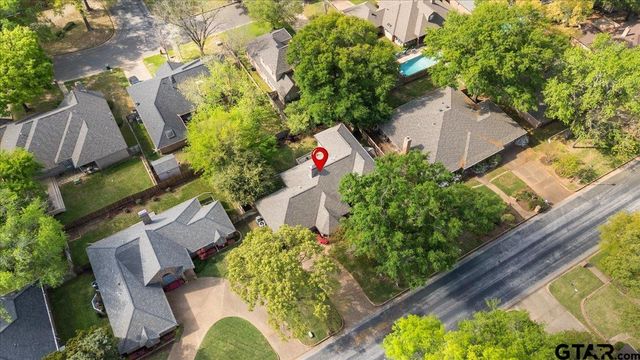 702 Cedar Creek Dr., Tyler, TX 75703