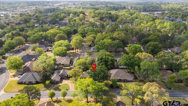 702 Cedar Creek Dr., Tyler, TX 75703