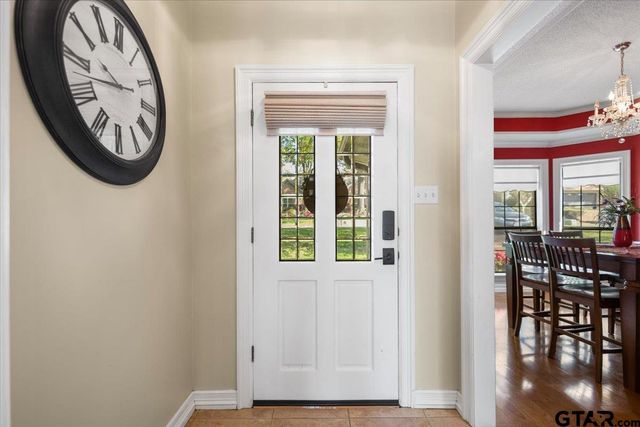 702 Cedar Creek Dr., Tyler, TX 75703