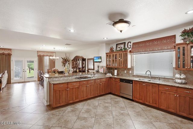 413 LA FLORIDA Drive, Canutillo, TX 79835