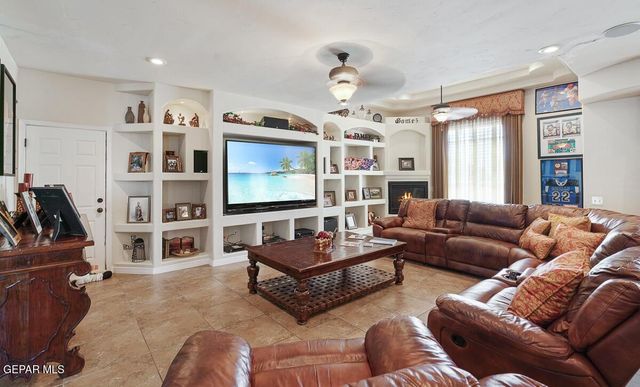 413 LA FLORIDA Drive, Canutillo, TX 79835