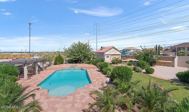 413 LA FLORIDA Drive, Canutillo, TX 79835