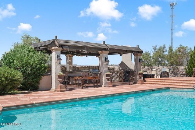 413 LA FLORIDA Drive, Canutillo, TX 79835