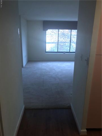 7501 River Rd Apt 2C, Newport News, VA 23605