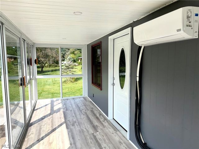 1343 Oakes Road, Broadview Heights, OH 44147
