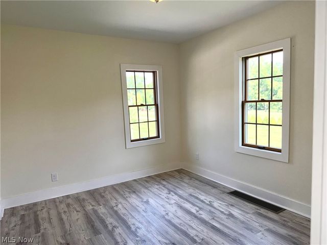 1343 Oakes Road, Broadview Heights, OH 44147