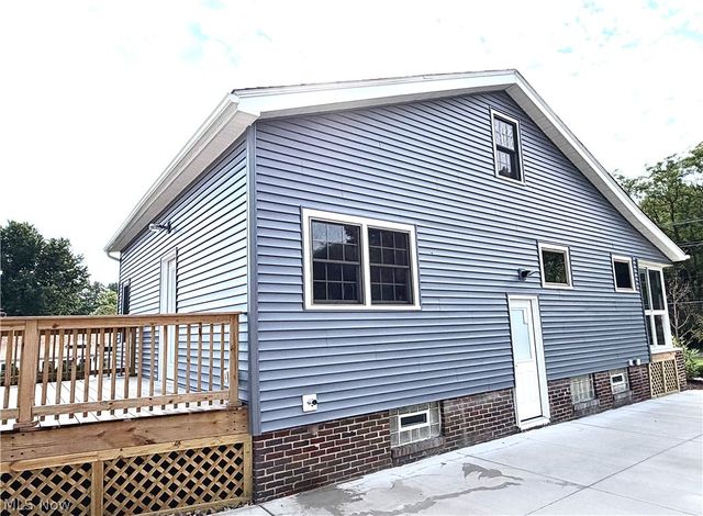 1343 Oakes Road, Broadview Heights, OH 44147