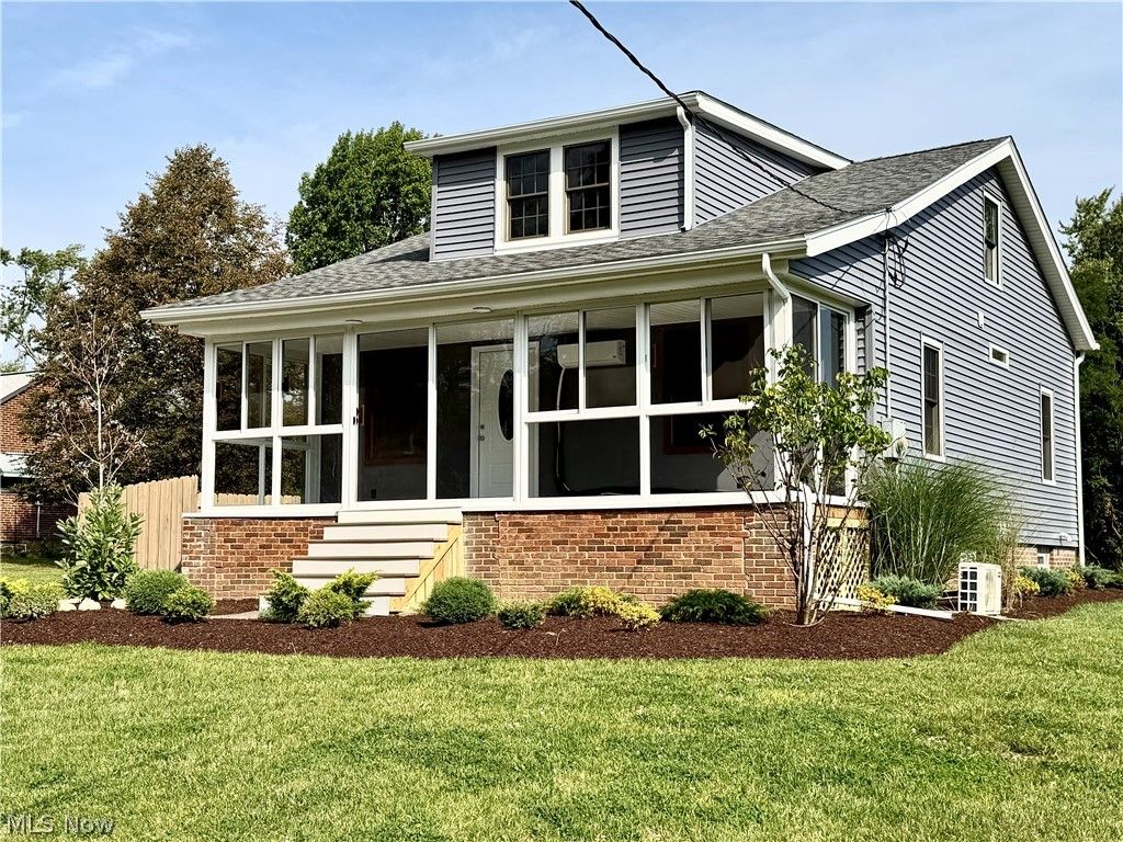 1343 Oakes Road, Broadview Heights, OH 44147