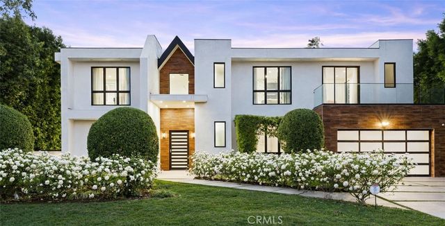 4545 Stern Avenue, Sherman Oaks, CA 91423
