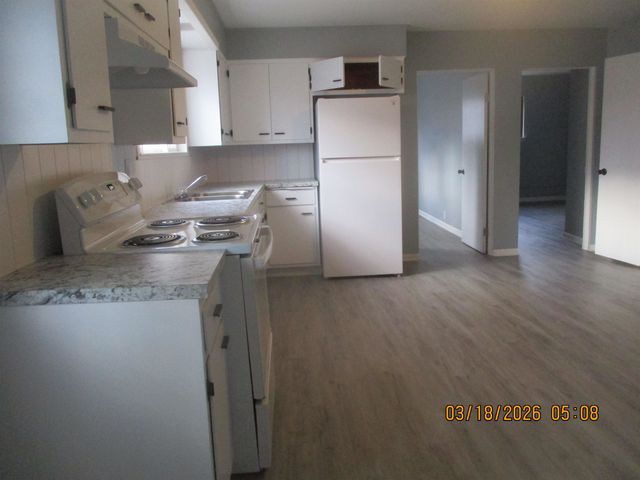 1301 S Chilson Street, Bay City, MI 48706