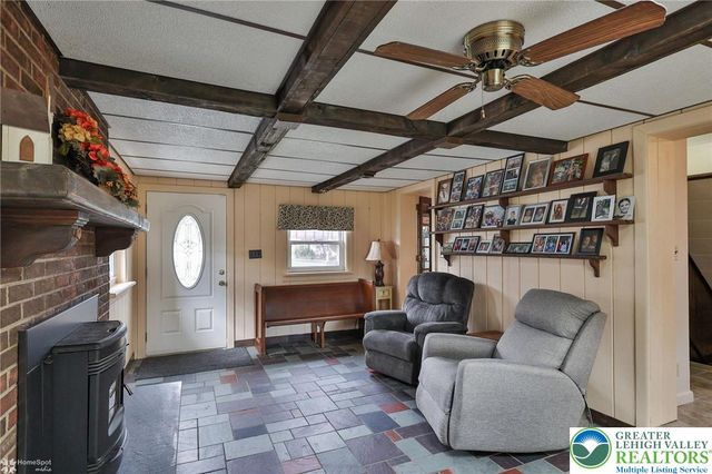 1368 Club Avenue, Allentown City, PA 18109