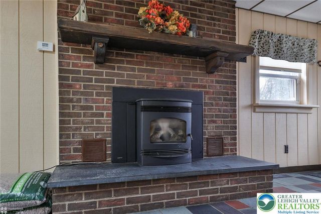 1368 Club Avenue, Allentown City, PA 18109