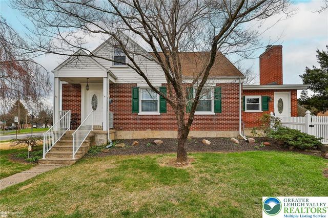 1368 Club Avenue, Allentown City, PA 18109