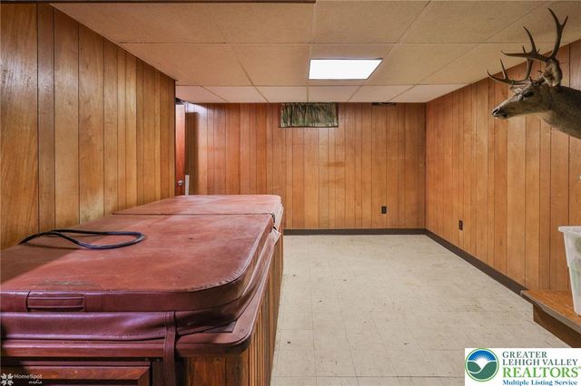 1368 Club Avenue, Allentown City, PA 18109