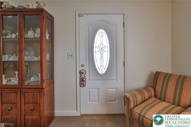 1368 Club Avenue, Allentown City, PA 18109