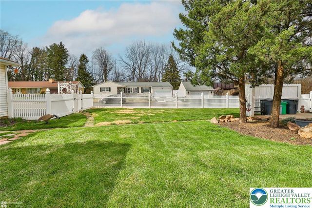 1368 Club Avenue, Allentown City, PA 18109