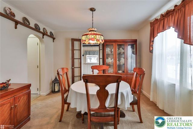 1368 Club Avenue, Allentown City, PA 18109