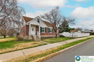 1368 Club Avenue, Allentown City, PA 18109