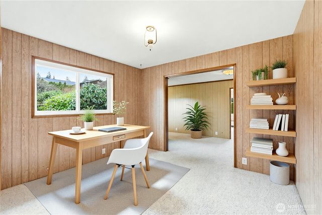 2602 Hillside Lane, Everett, WA 98203