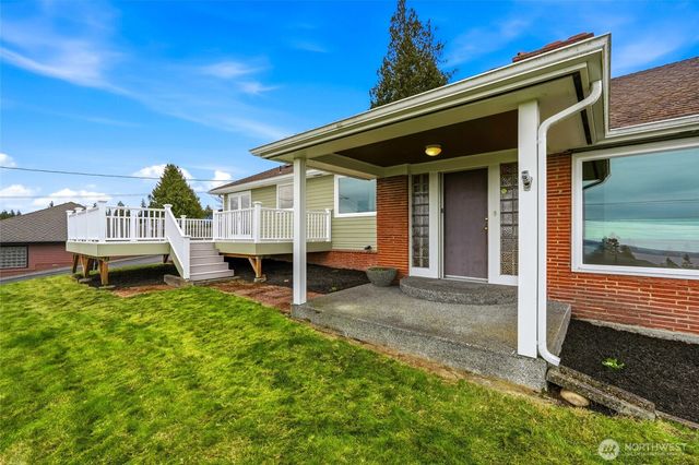 2602 Hillside Lane, Everett, WA 98203