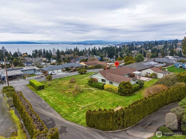 2602 Hillside Lane, Everett, WA 98203
