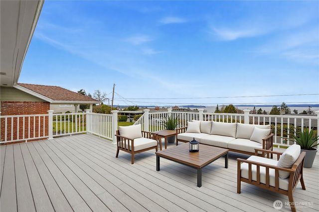 2602 Hillside Lane, Everett, WA 98203