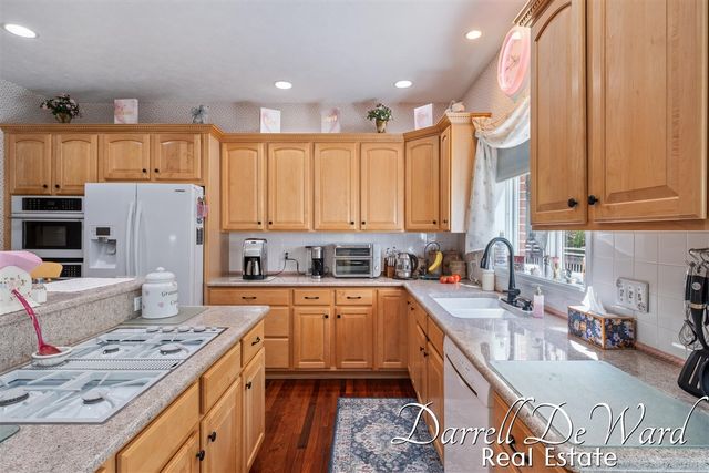 13850 Thompson Drive, Lowell, MI 49331