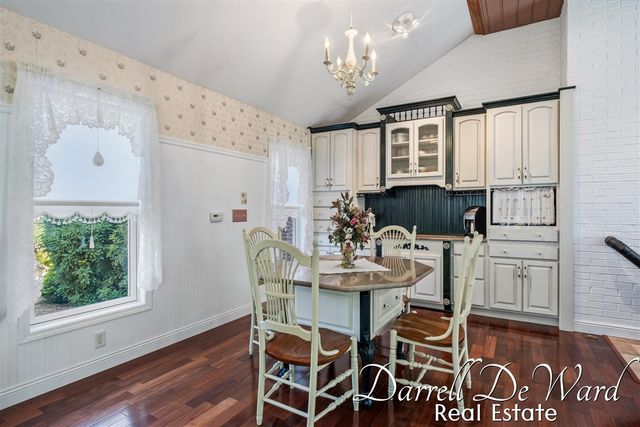 13850 Thompson Drive, Lowell, MI 49331