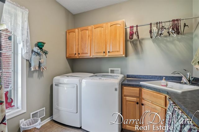 13850 Thompson Drive, Lowell, MI 49331