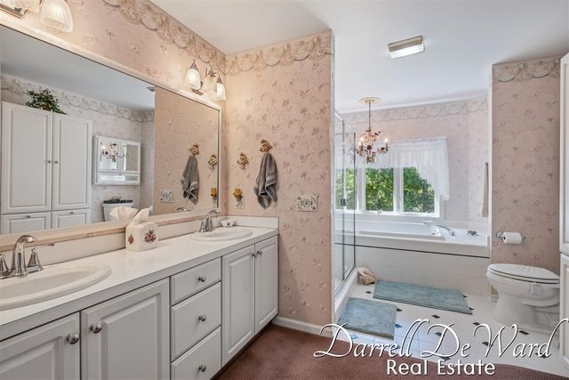 13850 Thompson Drive, Lowell, MI 49331