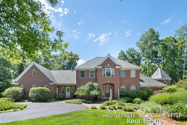 13850 Thompson Drive, Lowell, MI 49331