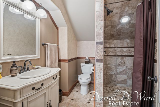 13850 Thompson Drive, Lowell, MI 49331