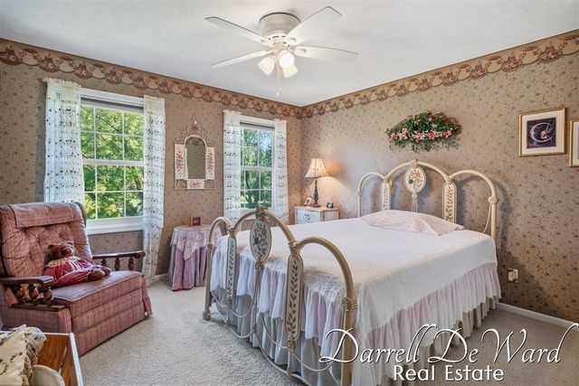 13850 Thompson Drive, Lowell, MI 49331