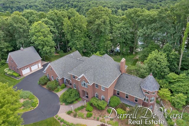 13850 Thompson Drive, Lowell, MI 49331