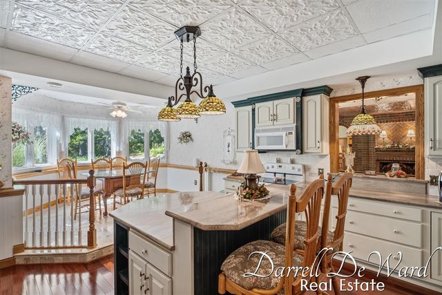 13850 Thompson Drive, Lowell, MI 49331