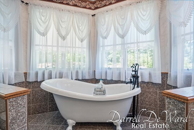 13850 Thompson Drive, Lowell, MI 49331
