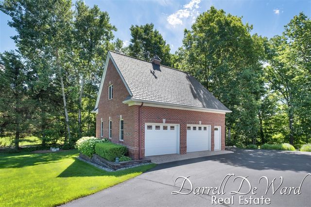 13850 Thompson Drive, Lowell, MI 49331