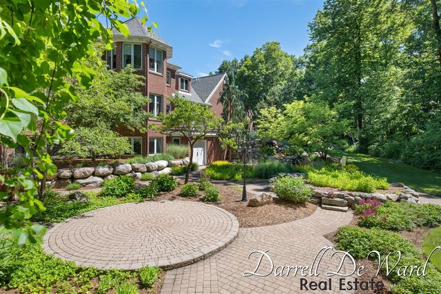 13850 Thompson Drive, Lowell, MI 49331