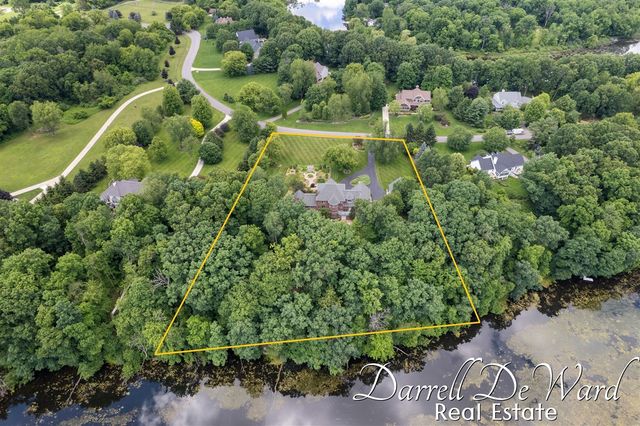 13850 Thompson Drive, Lowell, MI 49331