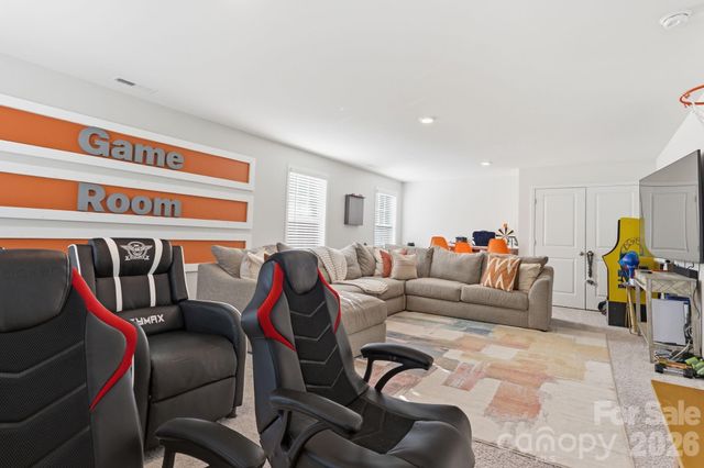 108 W Northstone Road, Mooresville, NC 28115