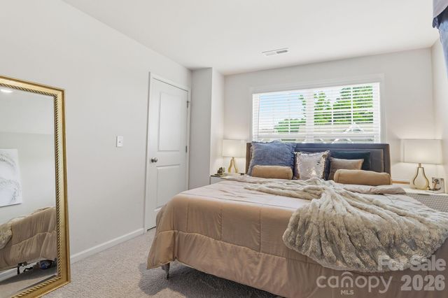 108 W Northstone Road, Mooresville, NC 28115