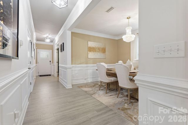 108 W Northstone Road, Mooresville, NC 28115