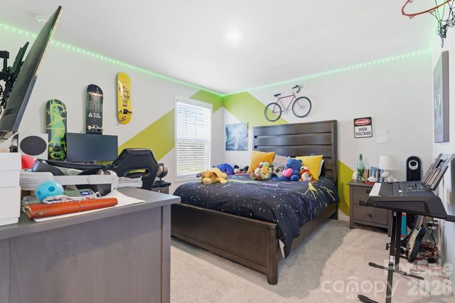 108 W Northstone Road, Mooresville, NC 28115