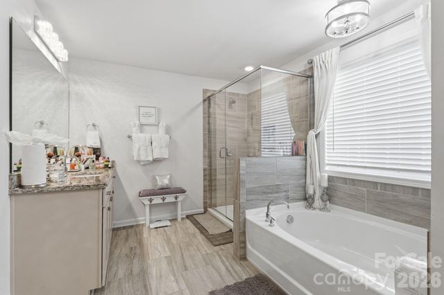 108 W Northstone Road, Mooresville, NC 28115