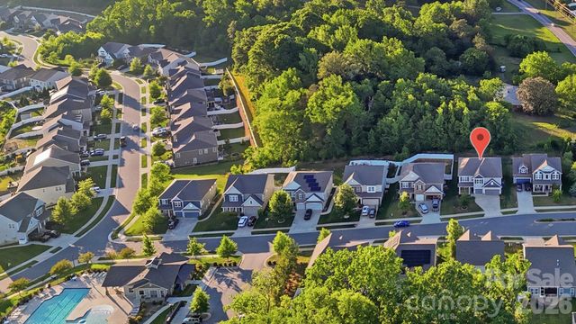 108 W Northstone Road, Mooresville, NC 28115